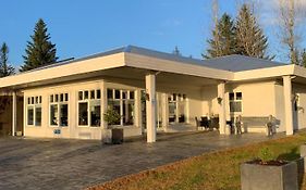 Varmi Guesthouse Apartments & Rooms